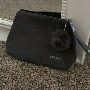 Makeup bag